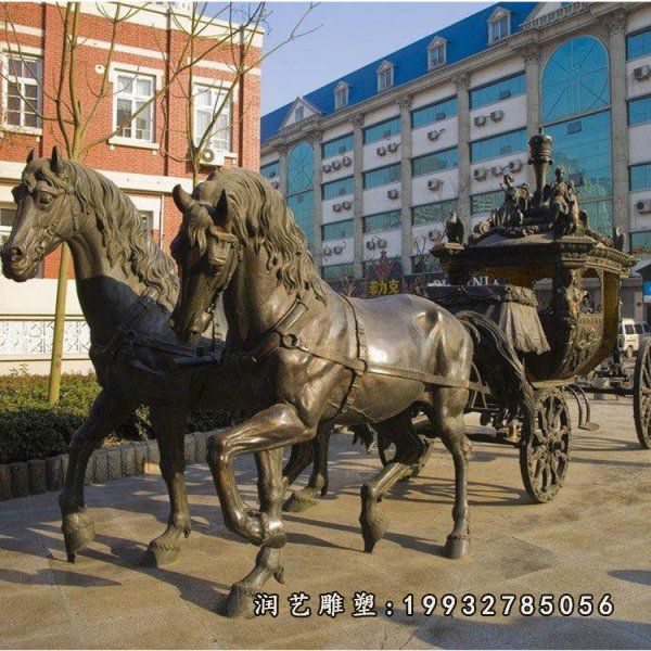 城市景观马车铜雕