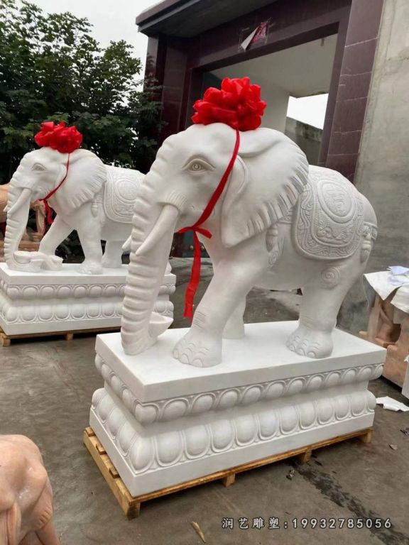 大象动物街道石雕