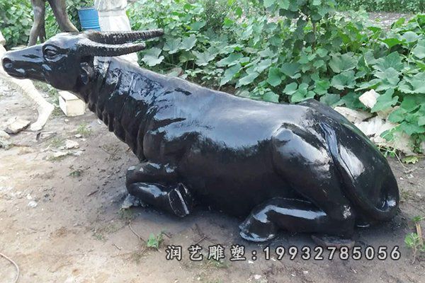 玻璃钢牛 (3)