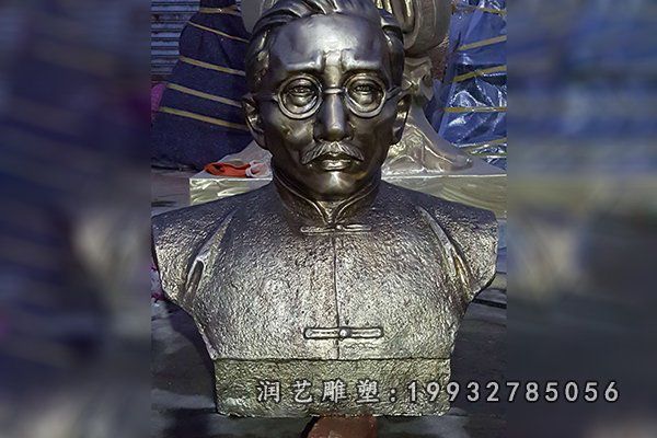 商业街陶行知人物铜雕