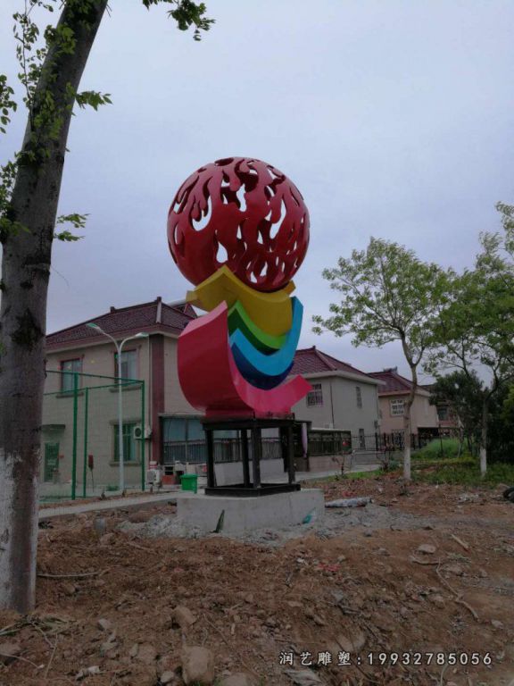 景区不锈钢镂空球景观雕塑