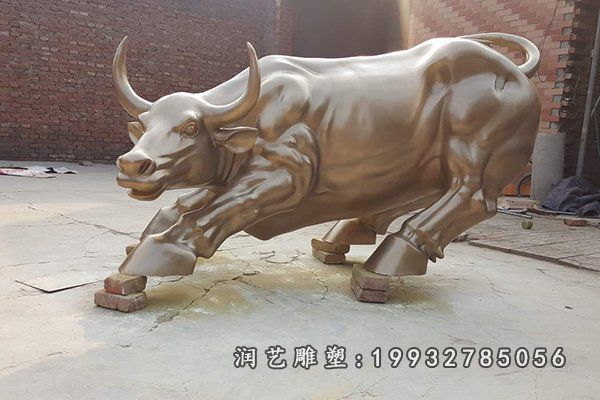 广场牛动物铜雕