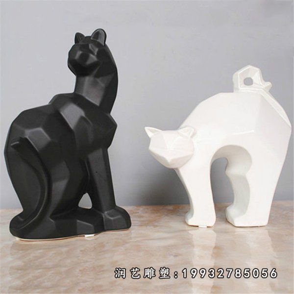 游乐场玻璃钢动物猫雕塑