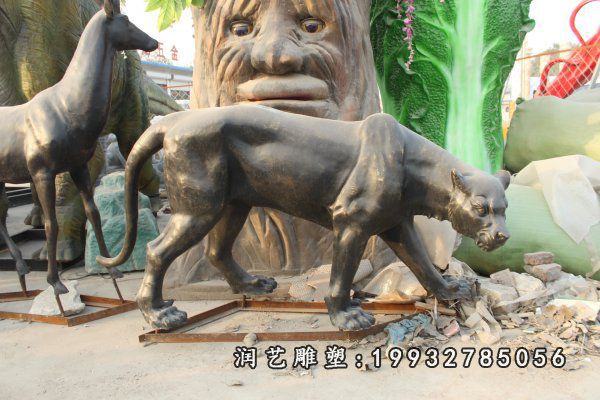 学校动物豹铜雕