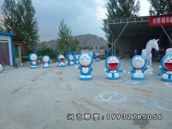 公司玻璃钢哆啦A梦卡通雕塑