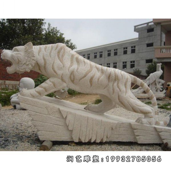小区动物老虎石雕