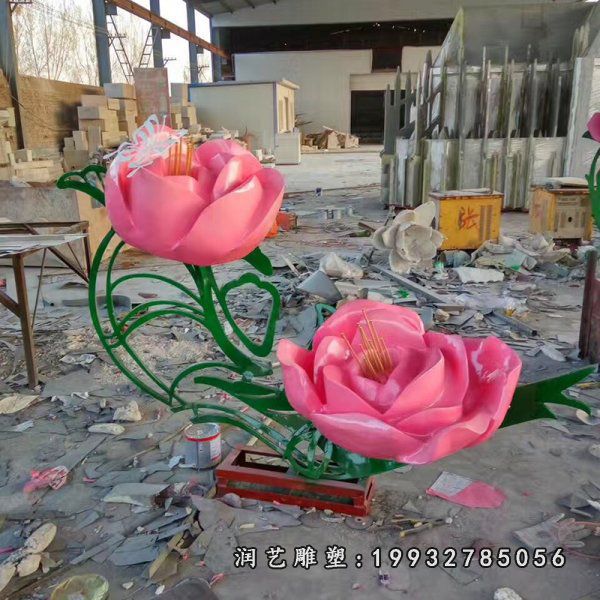 不锈钢花雕塑 (99)