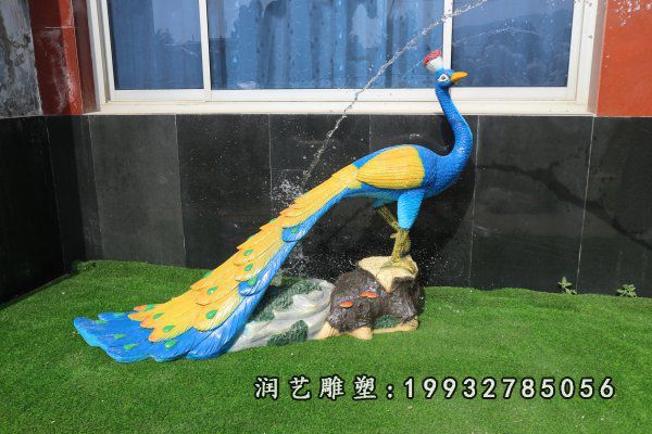 街道孔雀玻璃钢雕塑