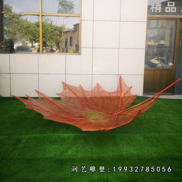 园林不锈钢枫叶景观雕塑