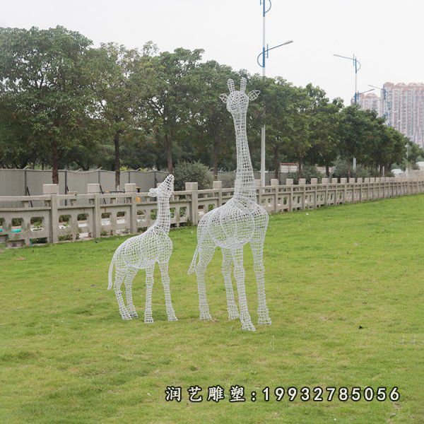 商业街不锈钢长颈鹿风水