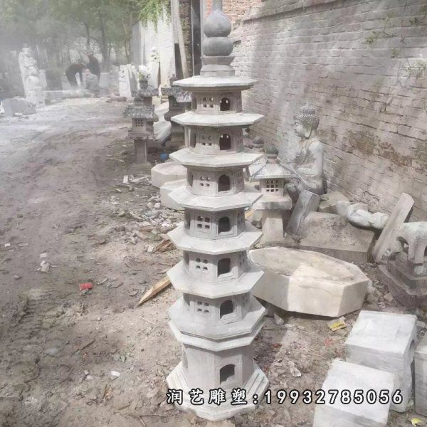 校园景观塔石雕