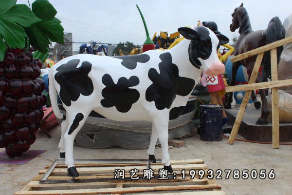 玻璃钢奶牛雕塑 (235)