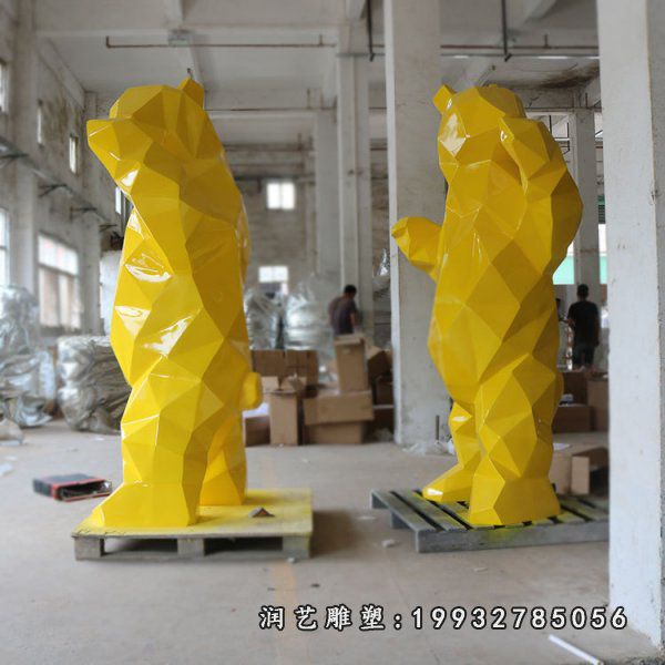 学校玻璃钢熊动物雕塑