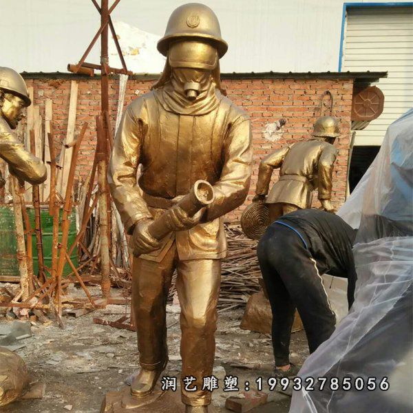 医院消防铜雕人物