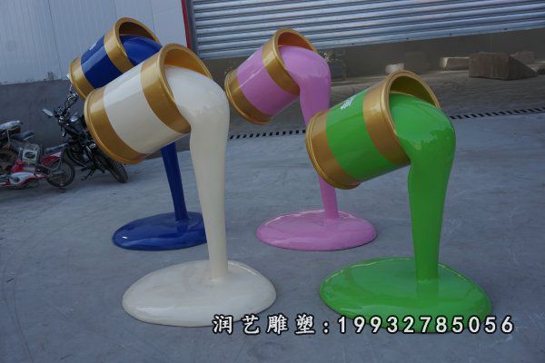 玻璃钢油漆桶雕塑 (3)