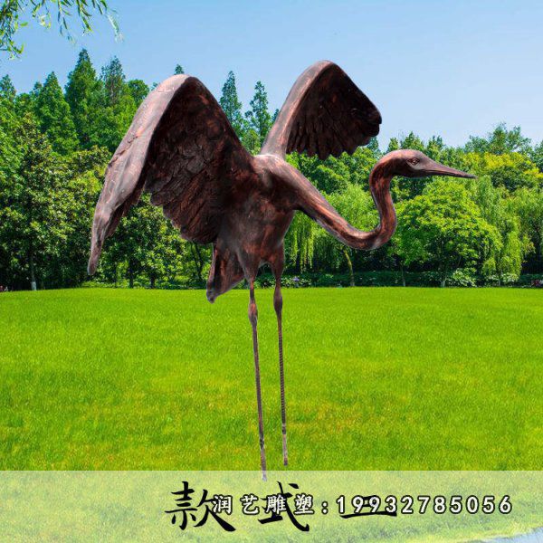 游乐场动物仙鹤铜雕