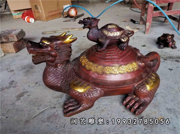 草坪龙龟动物铜雕