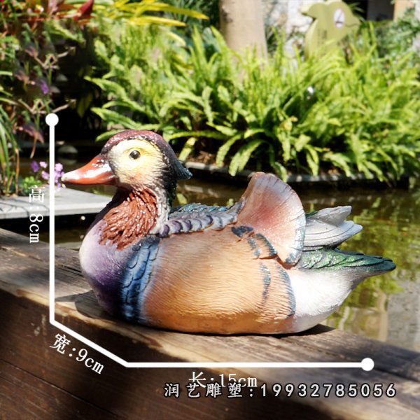 步行街玻璃钢鸳鸯动物雕塑
