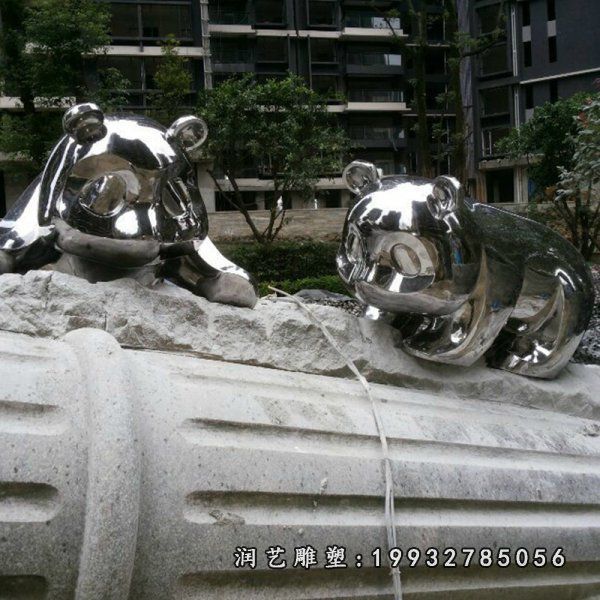 步行街不锈钢动物熊猫雕塑