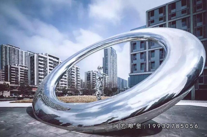 不锈钢圆环雕塑 (350)