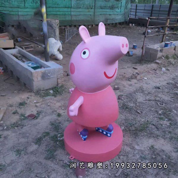 户外玻璃钢小猪佩奇卡通雕塑