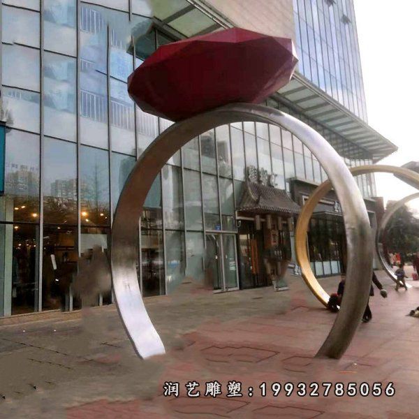 街边不锈钢戒指景观雕塑 
