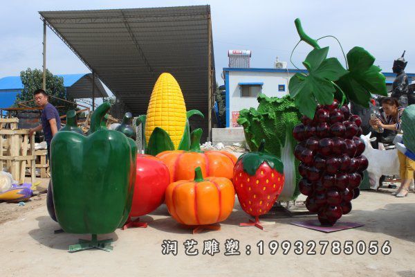 商业街玻璃钢蔬菜景观雕塑