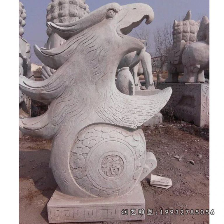 广场老鹰动物石雕
