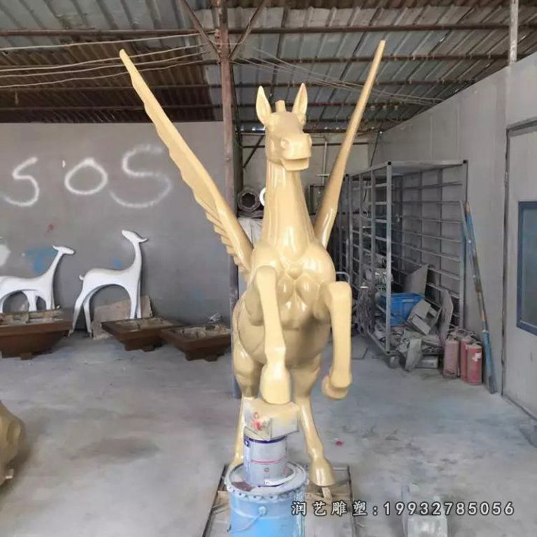 铸铜飞马,铸造飞马雕像 (1)