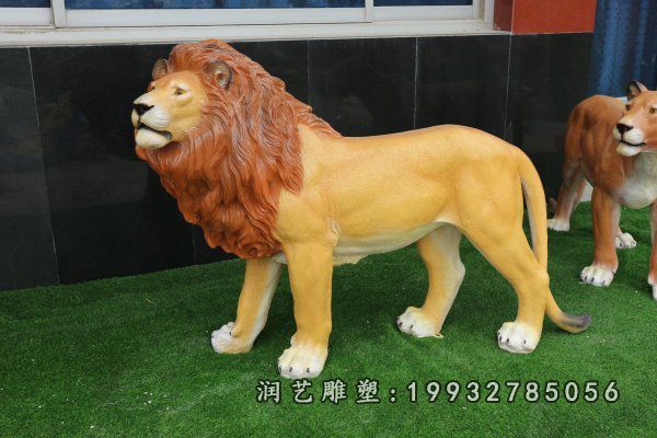 城市玻璃钢狮子动物雕塑