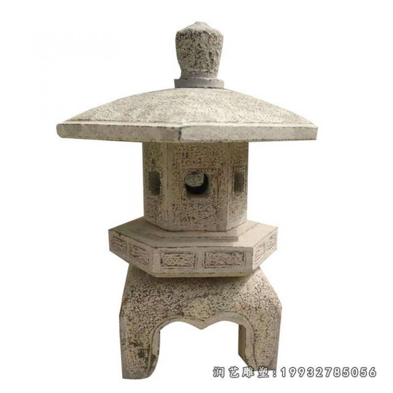 草坪石灯景观石雕