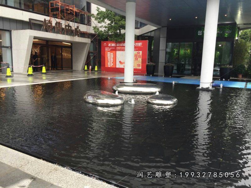 商场不锈钢景观石景观雕塑