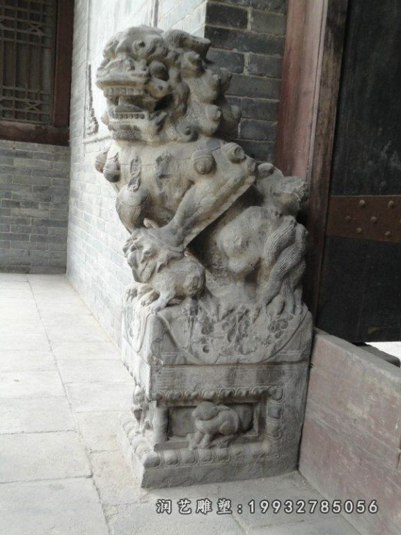 学校狮子动物石雕