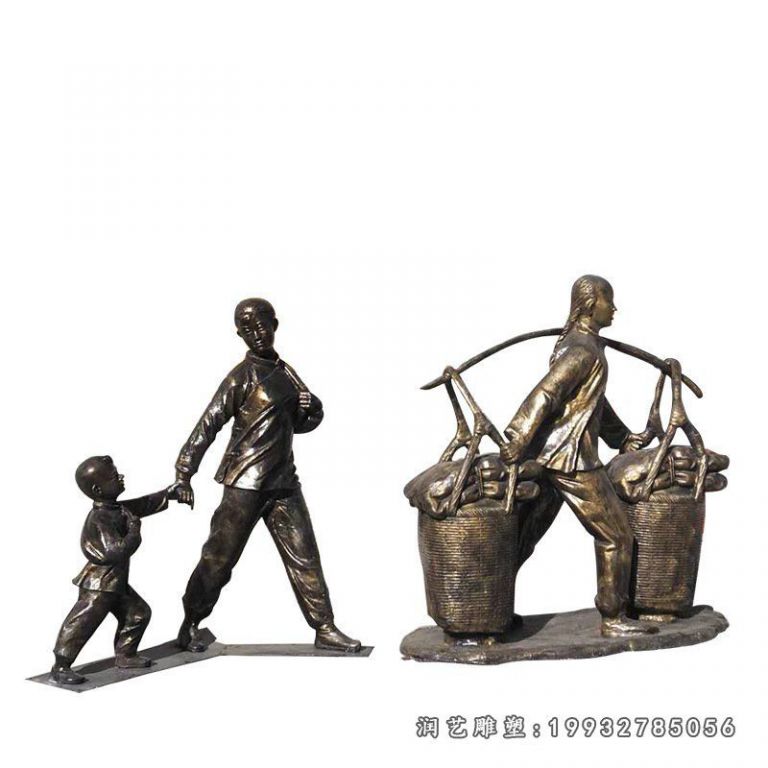 广场一家人人物铜雕
