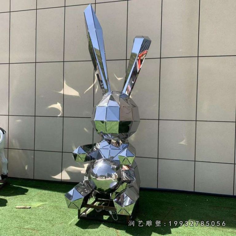 酒店不锈钢兔子动物雕塑