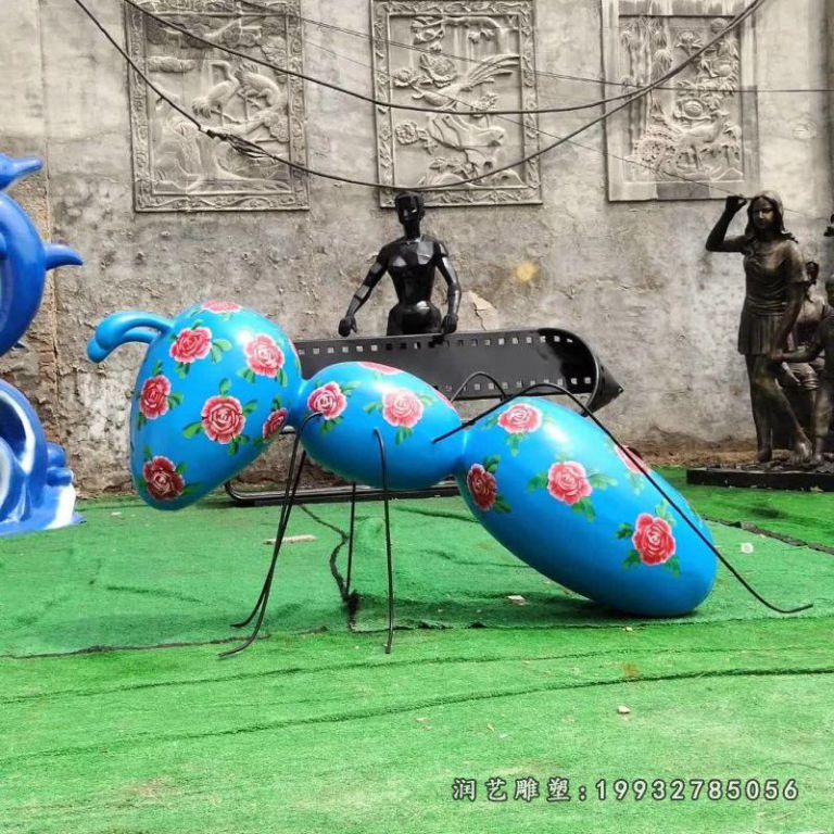 园林玻璃钢蚂蚁动物雕塑