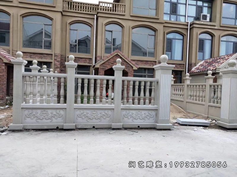 草坪栏杆景观石雕