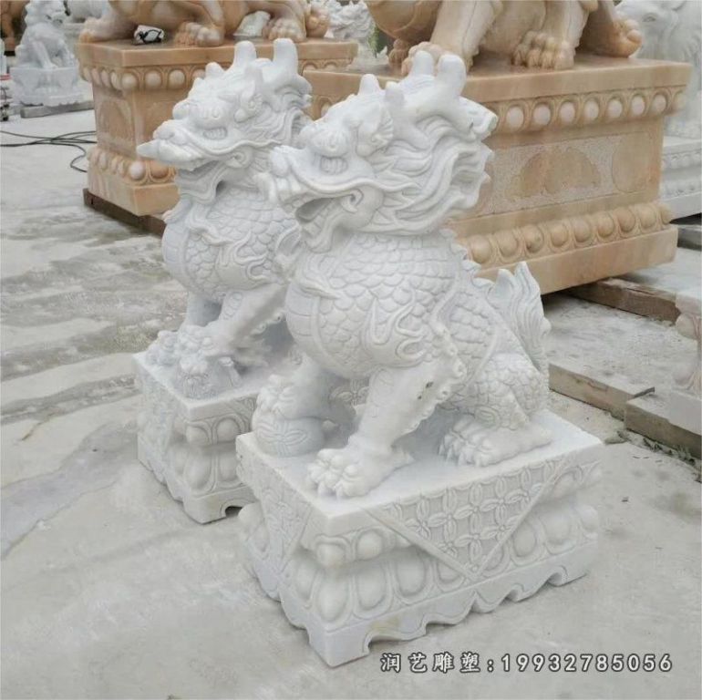 校园石雕麒麟 (35)