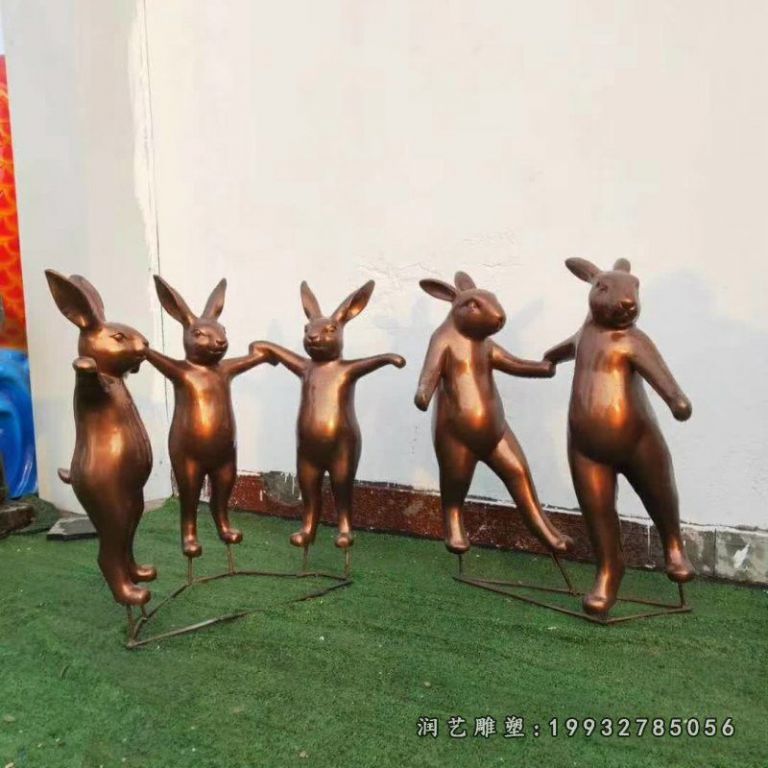 城市兔子铜雕 (14)