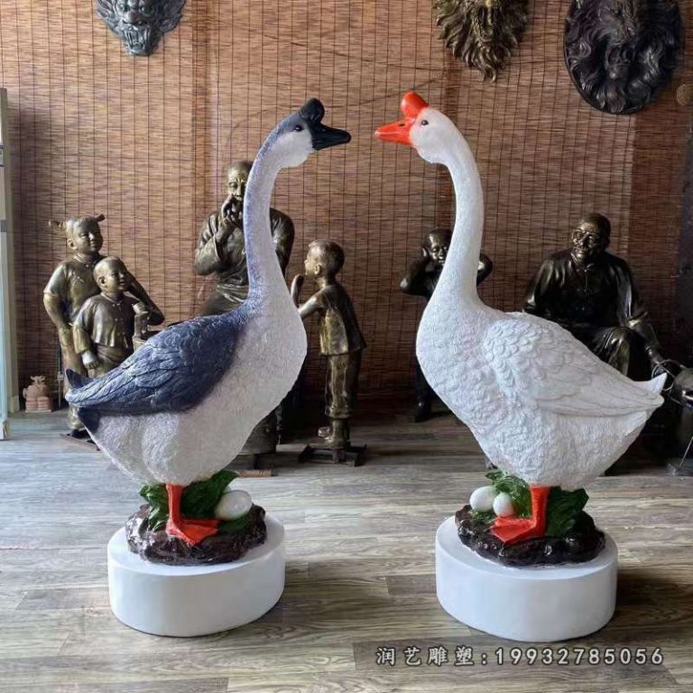 景区动物鹅雕塑