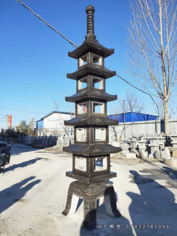 城市石塔景观雕塑