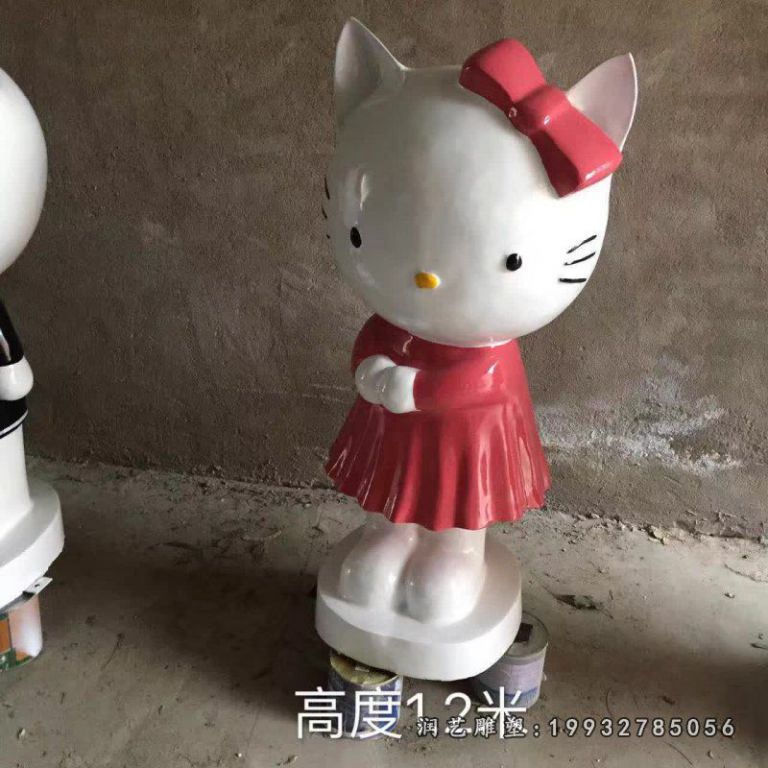 草坪玻璃钢kt猫雕塑