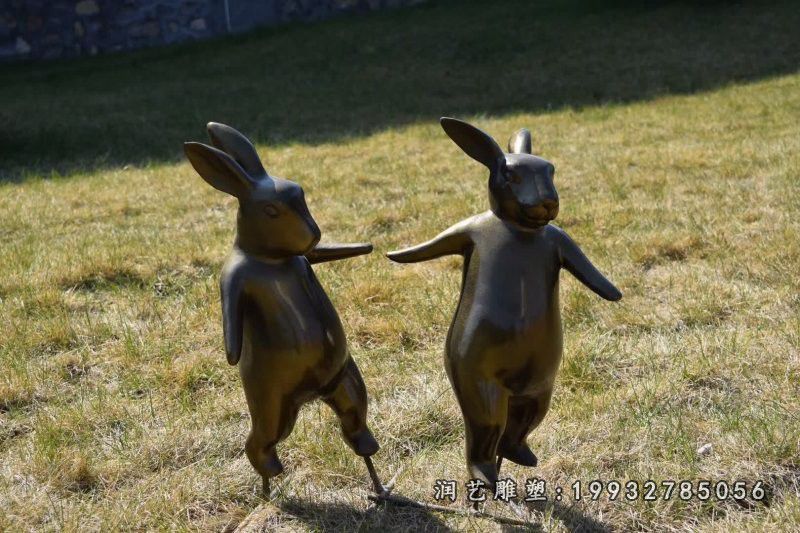 城市铜雕兔子 (14)