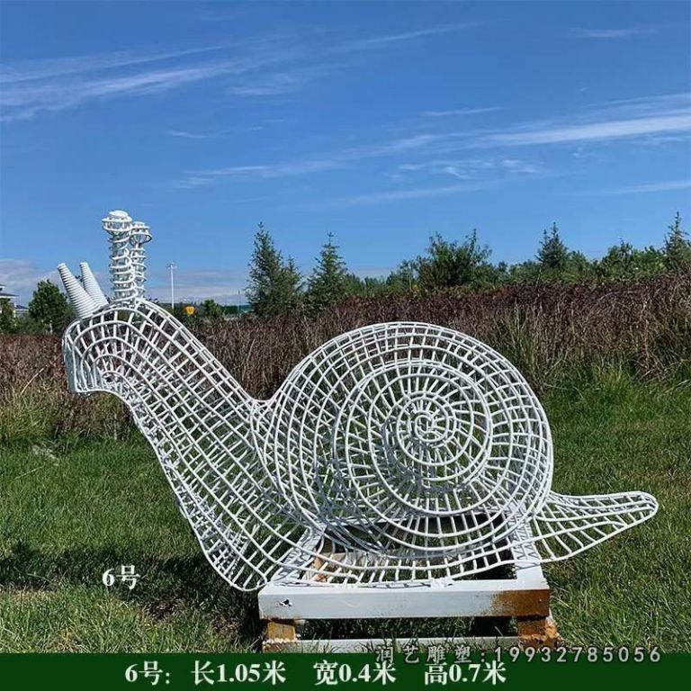 小区不锈钢蜗牛动物雕塑