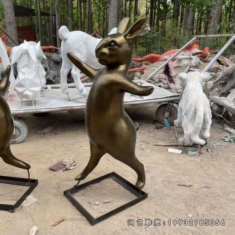 公园铜雕兔子 (20)