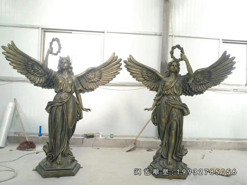 小区天使人物铜雕